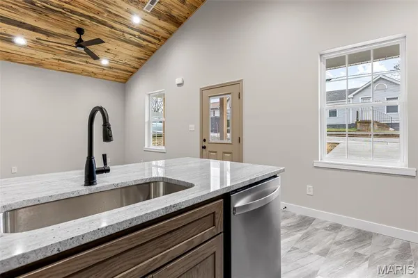 $229,900 | 208 Walnut Street, Crystal City, MO 63019