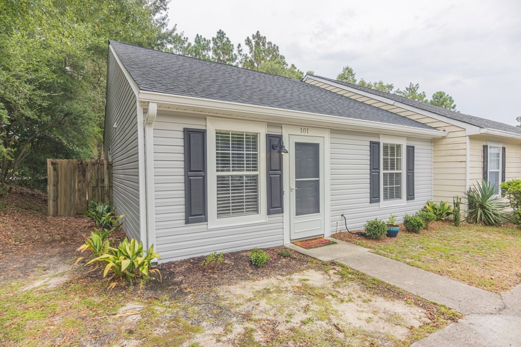 101 Raintree Court Aiken, SC 29803 - Photo 2 of 29
