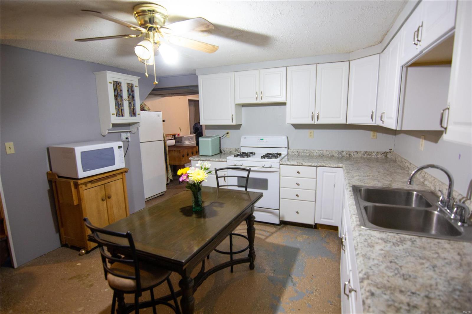7763 Green Hedge Road Edwardsville, IL 62025 - Photo 25 of 35