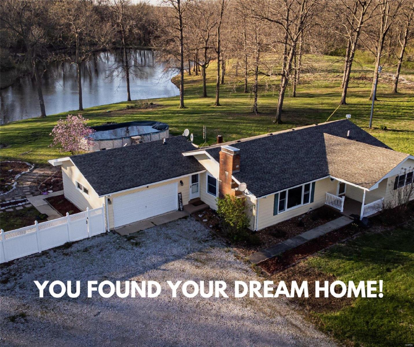7763 Green Hedge Road Edwardsville, IL 62025 - Photo 3 of 35