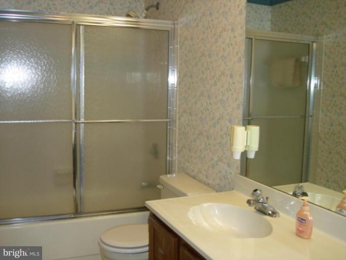 3116 Newcastle Lane Riva, MD 21140 - Photo 21 of 23 a bathroom with a sink toilet and shower