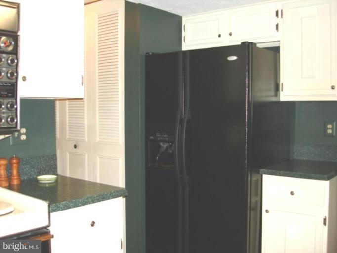 3116 Newcastle Lane Riva, MD 21140 - Photo 10 of 23 a bathroom with a shower and a sink