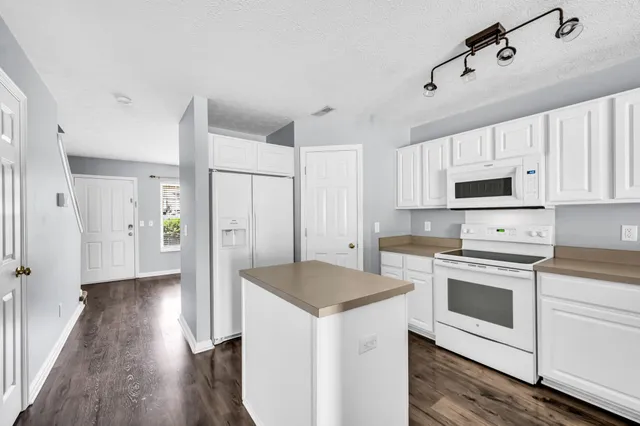 $307,000 | 121 Shadow Glen Drive, Nashville, TN 37211