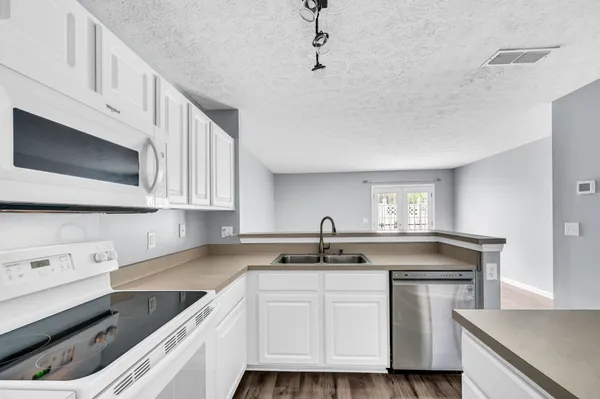 $298,000 | 121 Shadow Glen Drive, Nashville, TN 37211