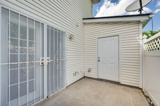 $307,000 | 121 Shadow Glen Drive, Nashville, TN 37211