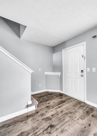 $298,000 | 121 Shadow Glen Drive, Nashville, TN 37211
