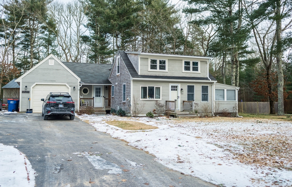 105 Mayflower Ridge Drive Wareham, MA 02571 - Photo 3 of 41 Gallery Image 3
