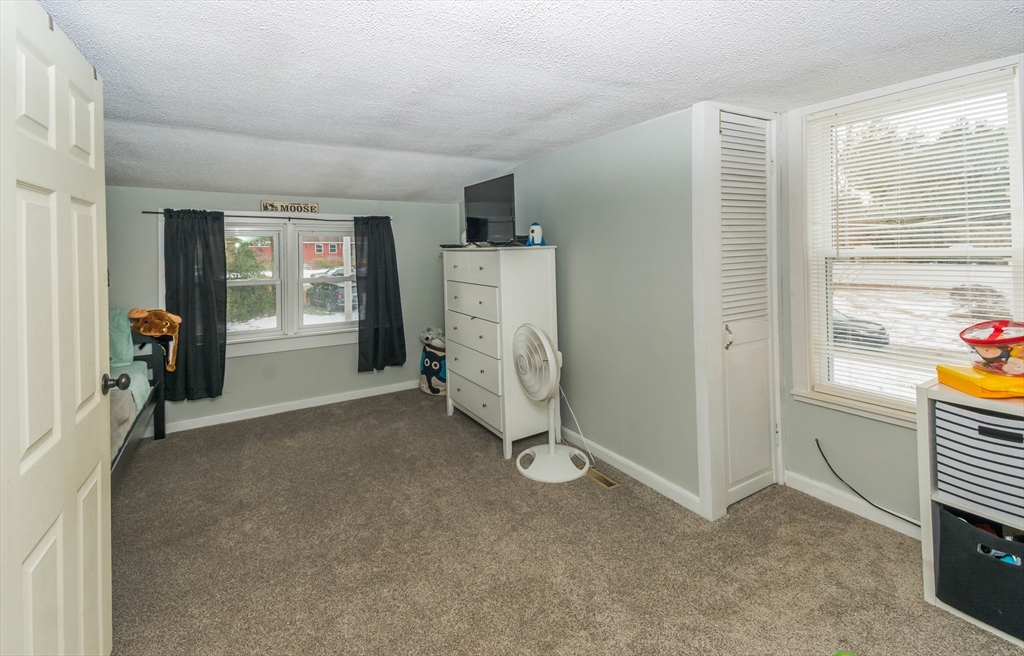 105 Mayflower Ridge Drive Wareham, MA 02571 - Photo 34 of 41 Gallery Image 34
