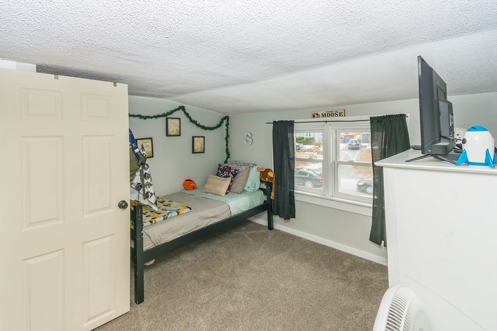 105 Mayflower Ridge Drive Wareham, MA 02571 - Photo 36 of 41 Gallery Image 36