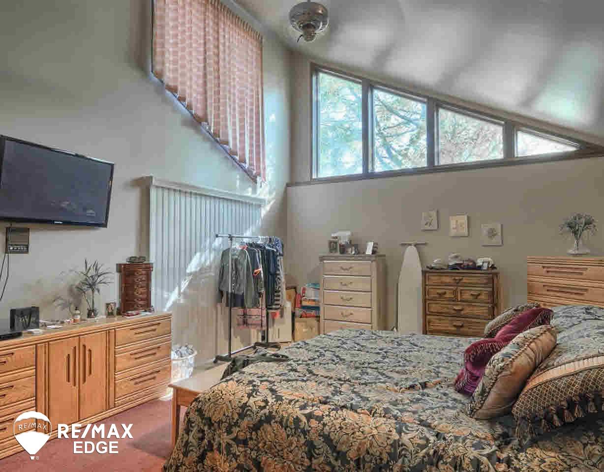 7505 Potter Road Flushing, MI 48433 - Photo 32 of 53 21373812-31.JPG