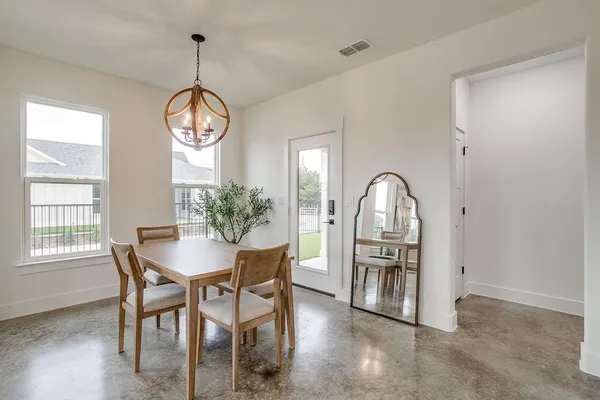 $3,850 | 300 Red Bird Ridge, Granbury, TX 76049