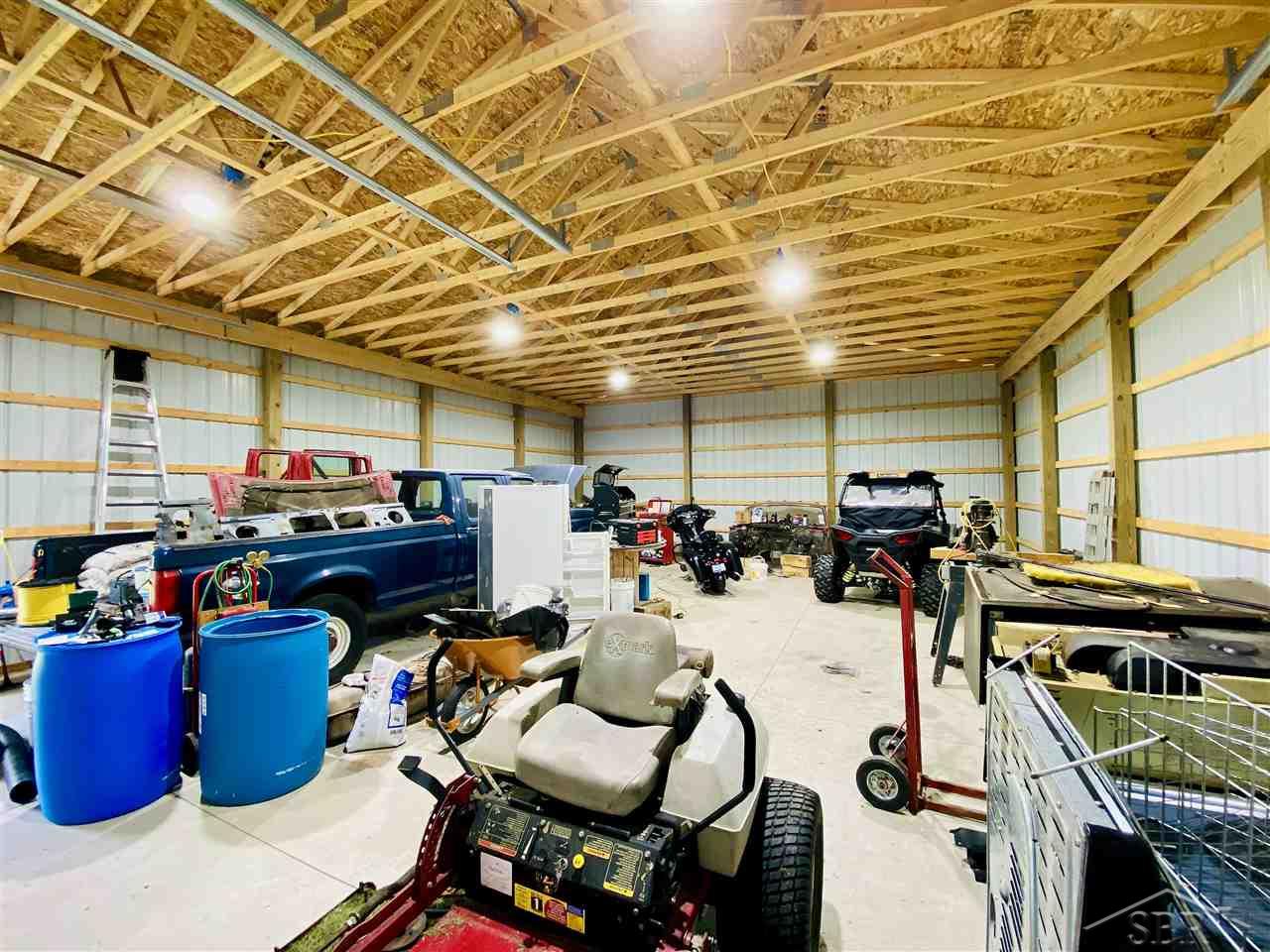 12203 Pierce Road Freeland, MI 48623 - Photo 8 of 23