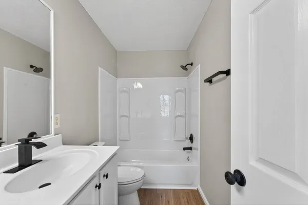 $415,000 | 2212 Spartan Court, Murfreesboro, TN 37128