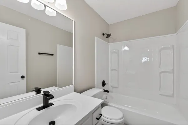 $415,000 | 2212 Spartan Court, Murfreesboro, TN 37128