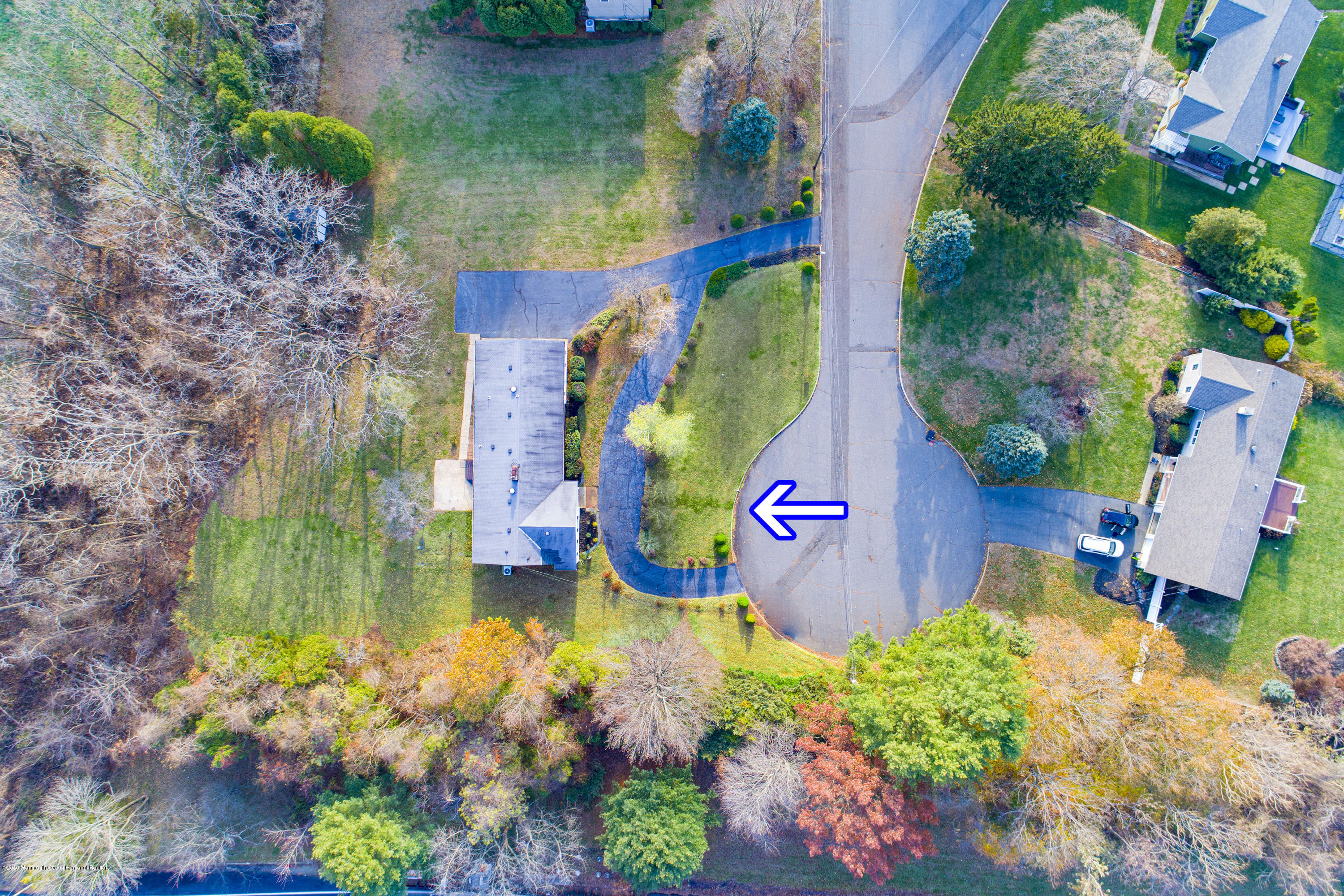 14 Cardinal Road Holmdel, NJ 07733 - Photo 4 of 32 Overhead