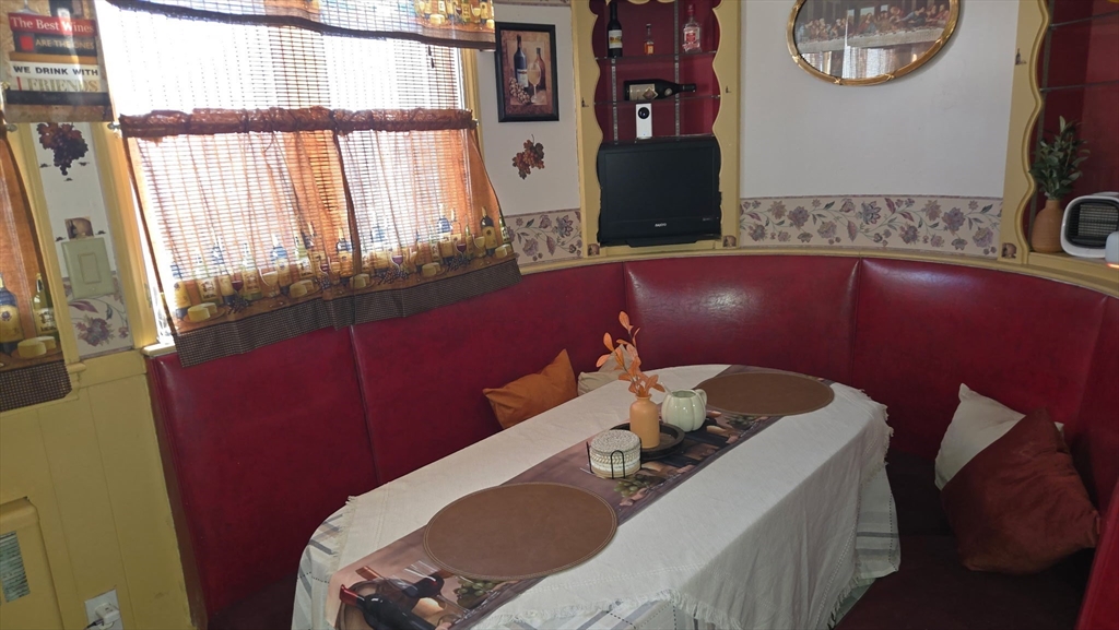 331 Burncoat Street Worcester, MA 01606 - Photo 7 of 23