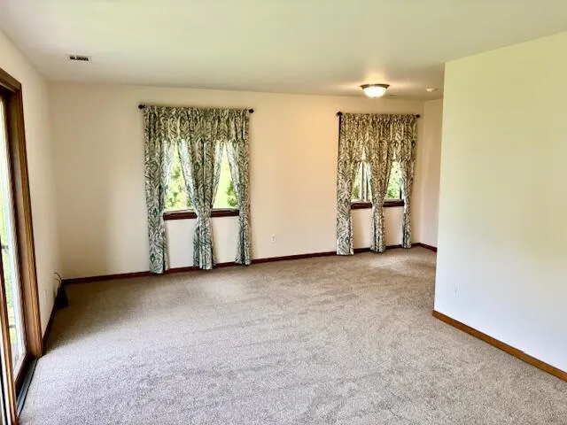 $169,900 | 230 South State Street, Unit 84, Zeeland, MI 49464