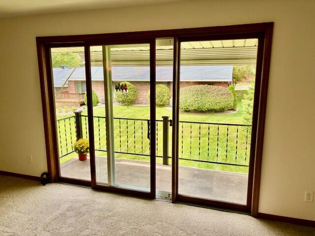 230 South State Street, Unit 84 Zeeland, MI 49464 - Photo 21 of 30 IMG_4081