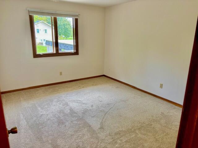 230 South State Street, Unit 84 Zeeland, MI 49464 - Photo 25 of 30 IMG_4080