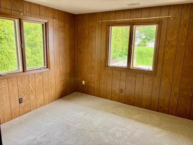 $169,900 | 230 South State Street, Unit 84, Zeeland, MI 49464