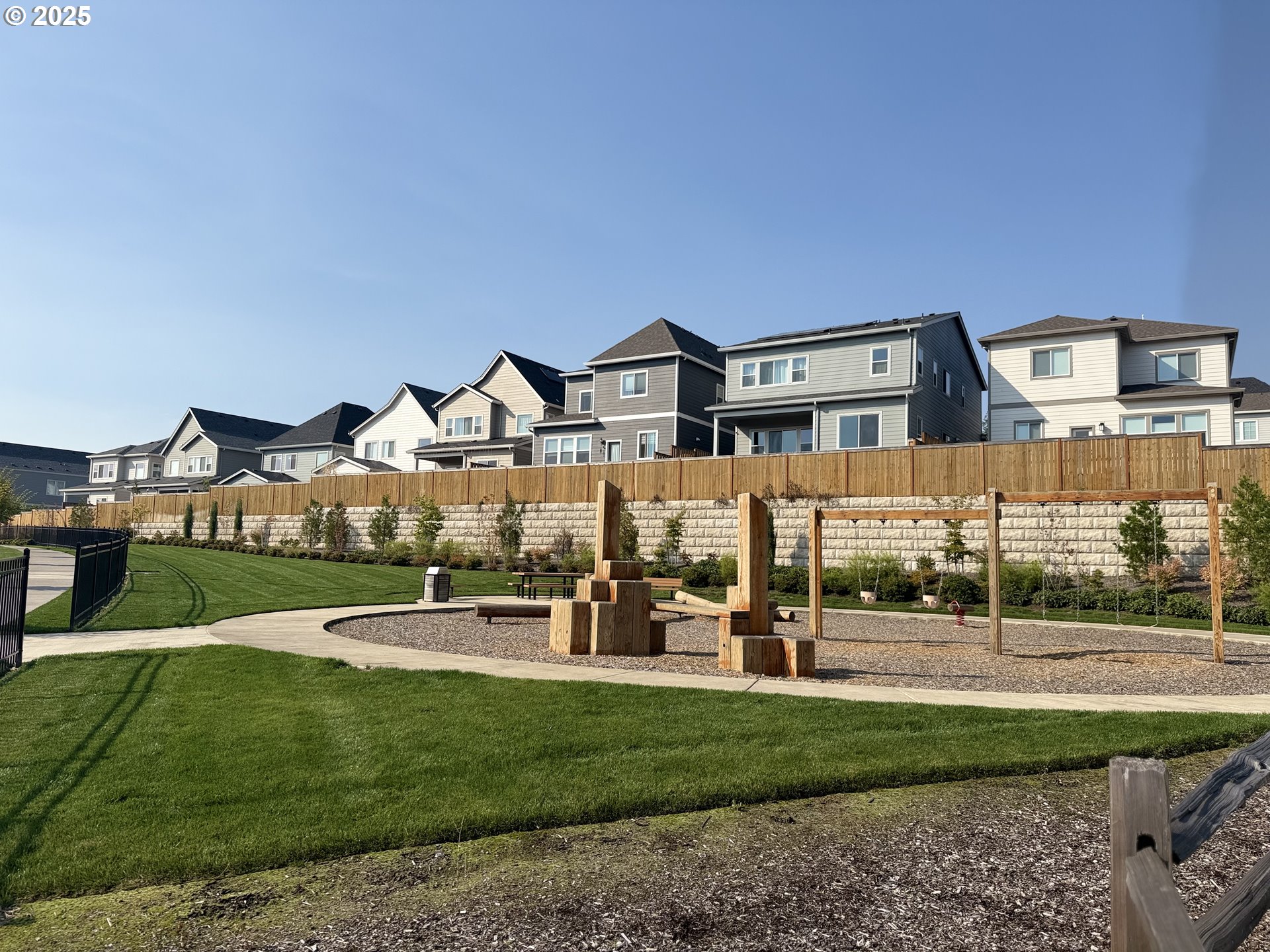 18047 Southwest Howlock Lane Beaverton, OR 97007 - Photo 18 of 22