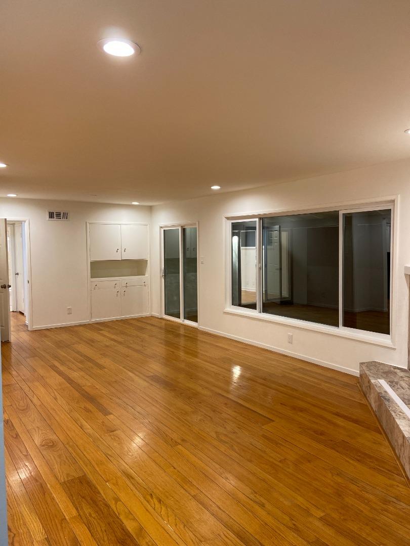 1880 Granger Avenue Los Altos, CA 94024 - Photo 6 of 26