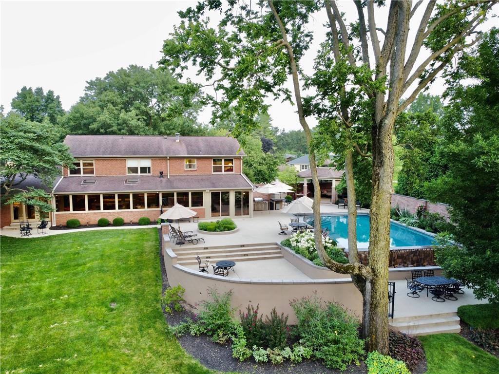 4360 North Riverside Drive Columbus, IN 47203 - Photo 4 of 53