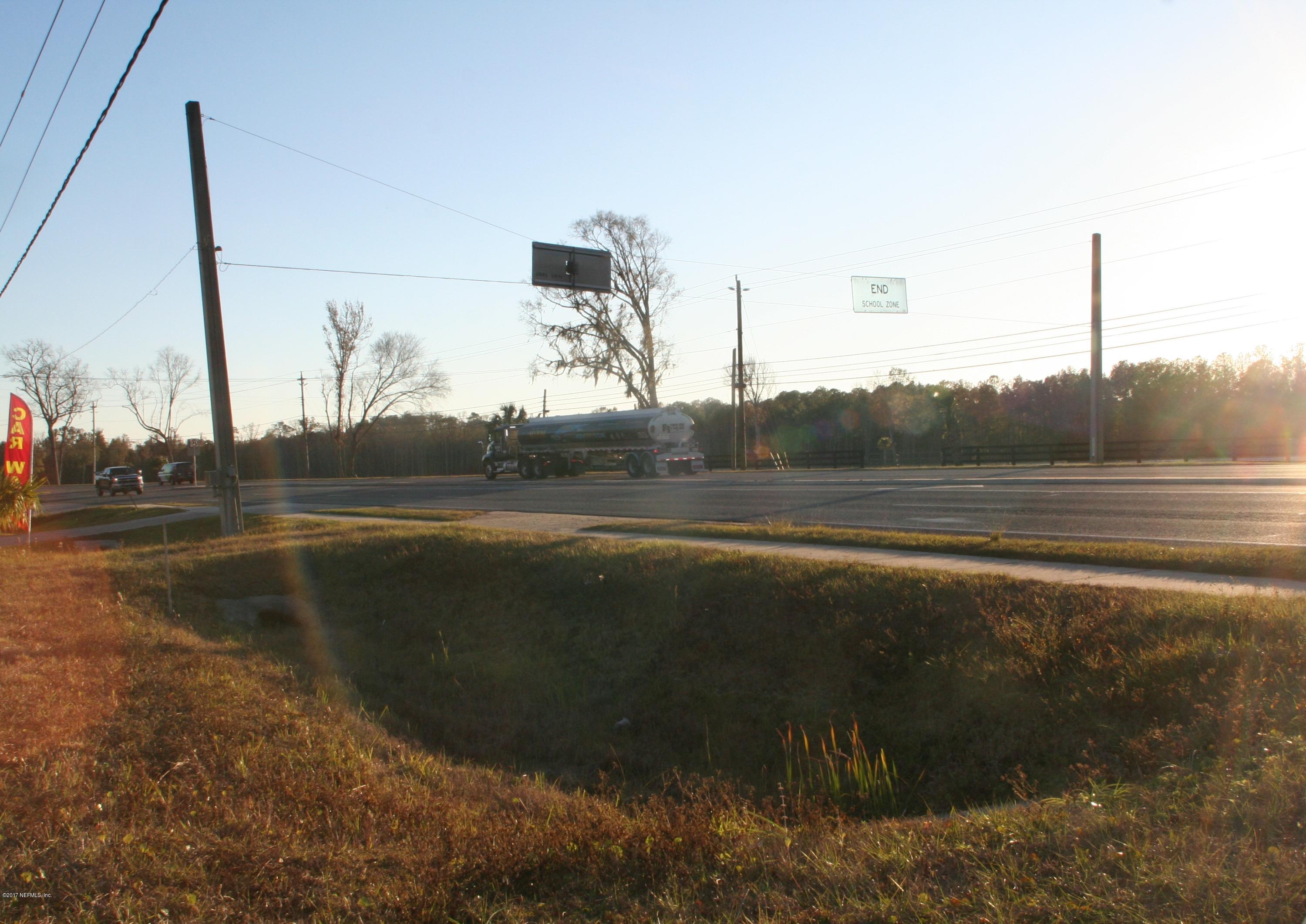 542640 Highway 1 Callahan, FL 32011 - Photo 5 of 12 a view of a lake
