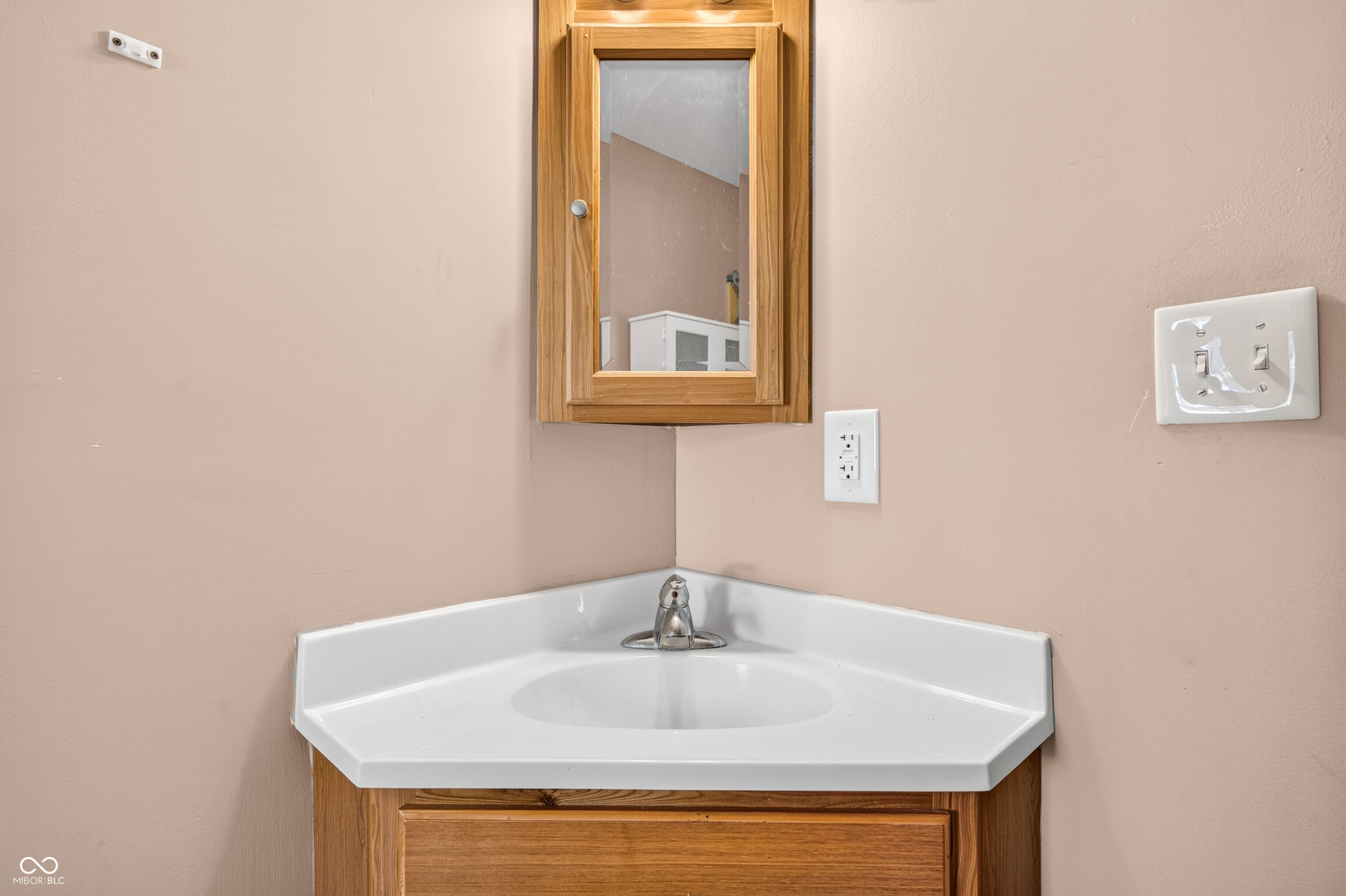 302 Oakden Road Whiteland, IN 46184 - Photo 19 of 49 Gallery Image 19