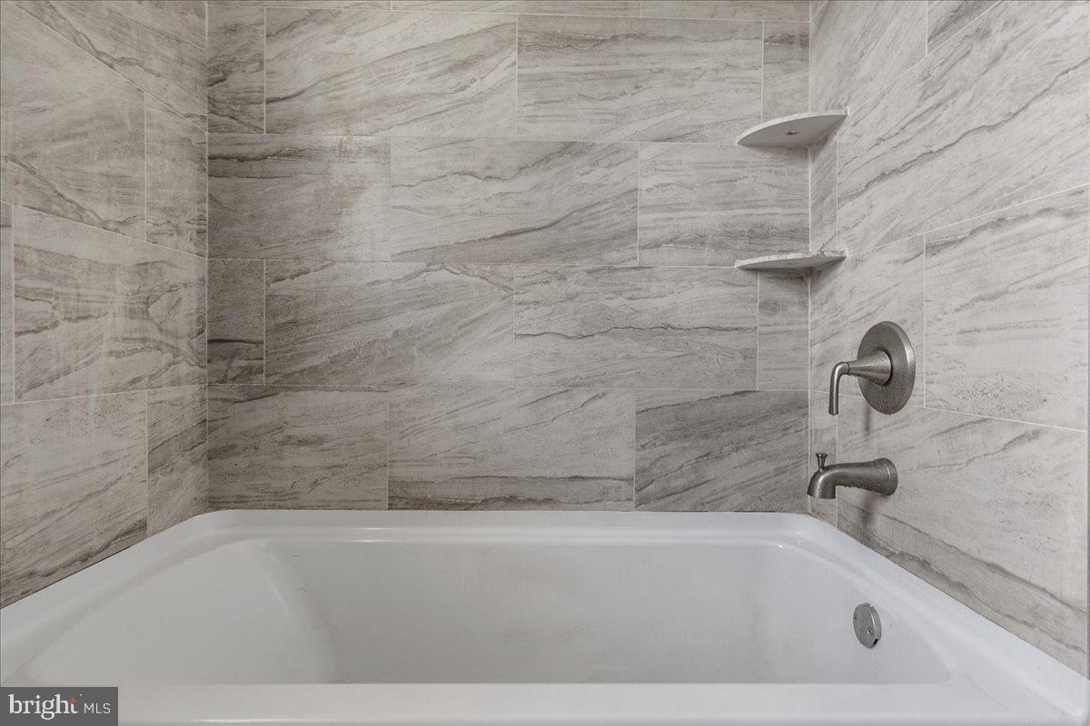 14731 Harrisville Road Mount Airy, MD 21771 - Photo 15 of 32