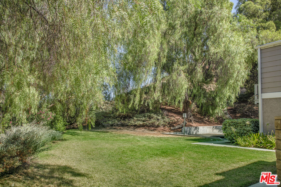 31313 The Old Road, Unit A Castaic, CA 91384 - Photo 34 of 36 Gallery Image 34