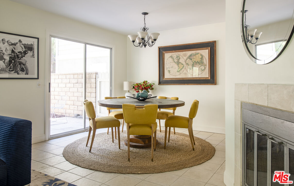 31313 The Old Road, Unit A Castaic, CA 91384 - Photo 7 of 36 Gallery Image 7