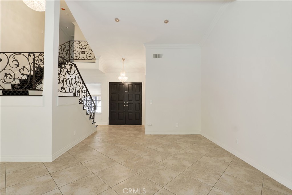 19715 Eagle Ridge Lane Porter Ranch, CA 91326 - Photo 7 of 44