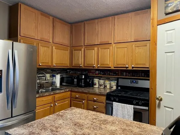 $1,100,000 | 6523 Clinton Trail, Clarksville, MI 48815