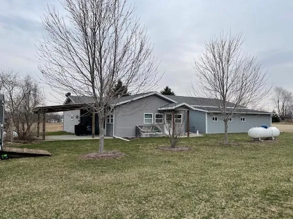 $1,100,000 | 6523 Clinton Trail, Clarksville, MI 48815
