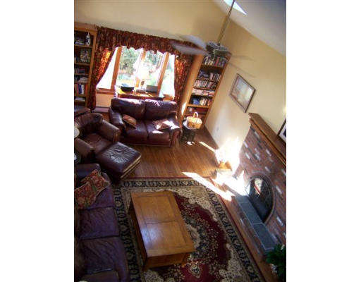 24 Rosen Road Dedham, MA 02026 - Photo 7 of 8 Gallery Image 7