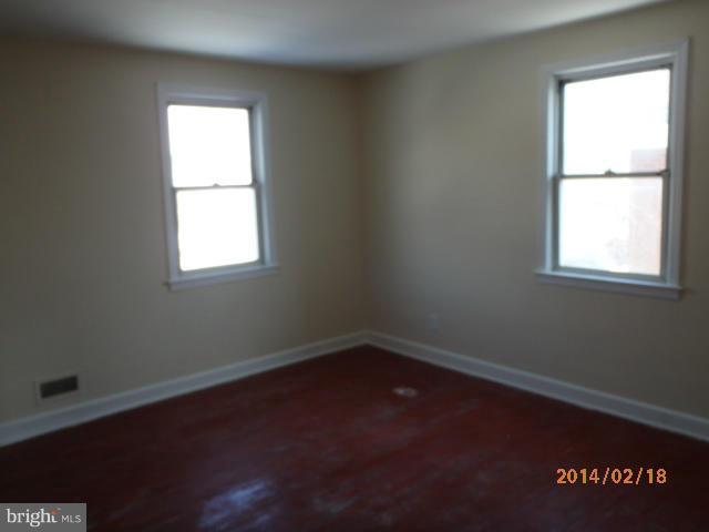 1517 East Cold Spring Lane Baltimore, MD 21218 - Photo 12 of 15 Interior (General)