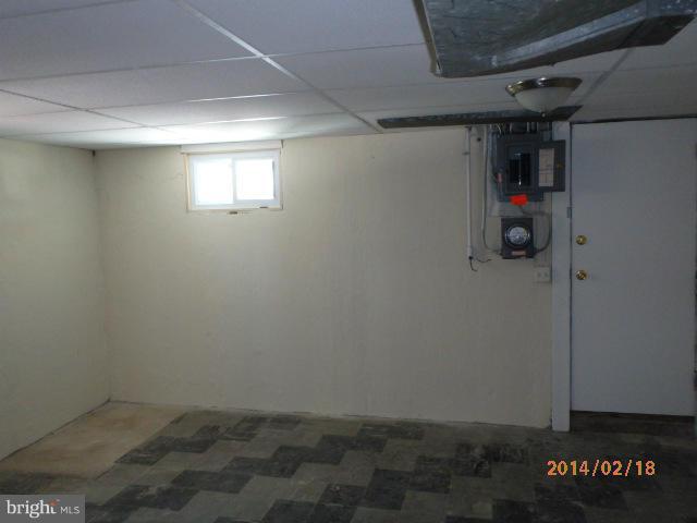 1517 East Cold Spring Lane Baltimore, MD 21218 - Photo 5 of 15 Interior (General)