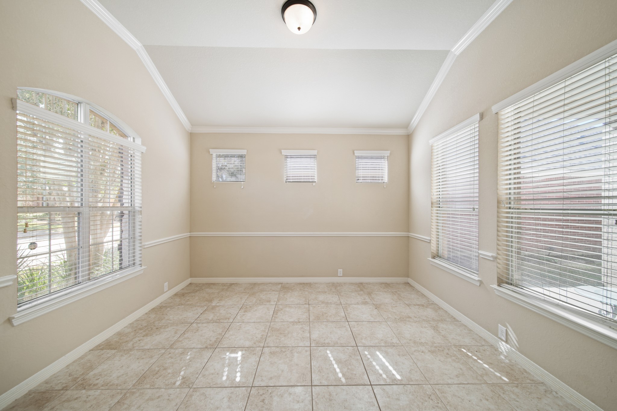 1515 Ralston Branch Way Sugar Land, TX 77479 - Photo 4 of 26