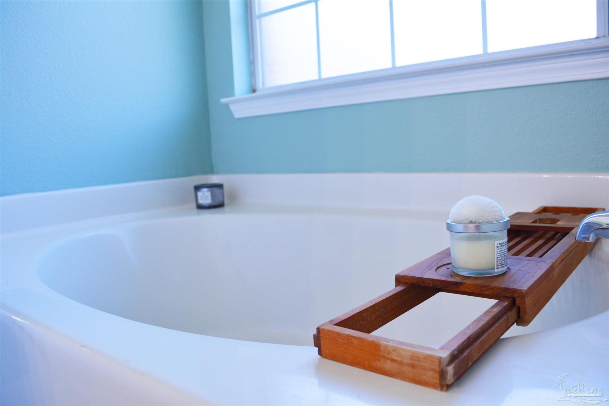6937 Raburn Road Pensacola, FL 32526 - Photo 18 of 22 Gallery Image 18