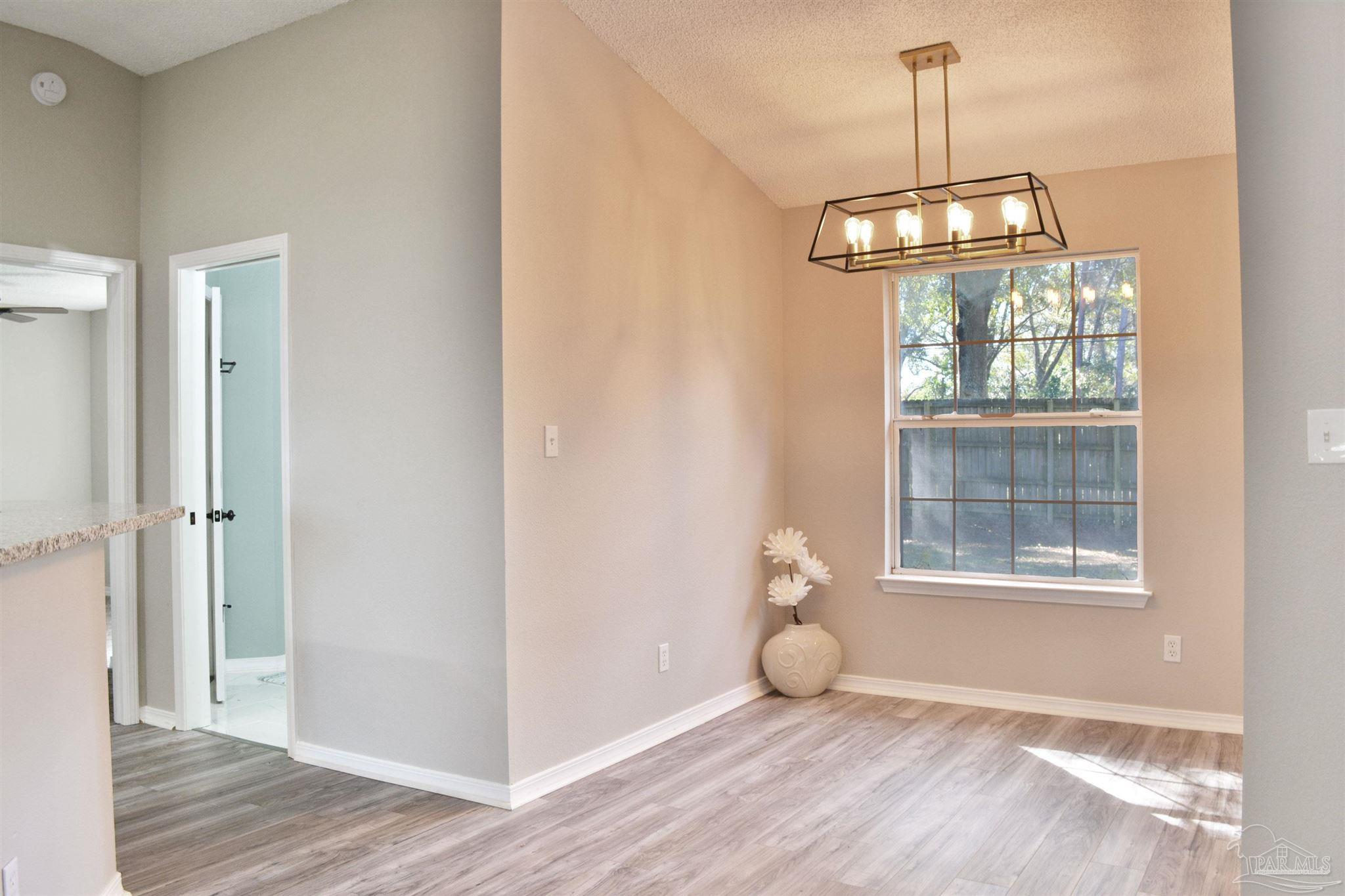 6937 Raburn Road Pensacola, FL 32526 - Photo 6 of 22 Gallery Image 6