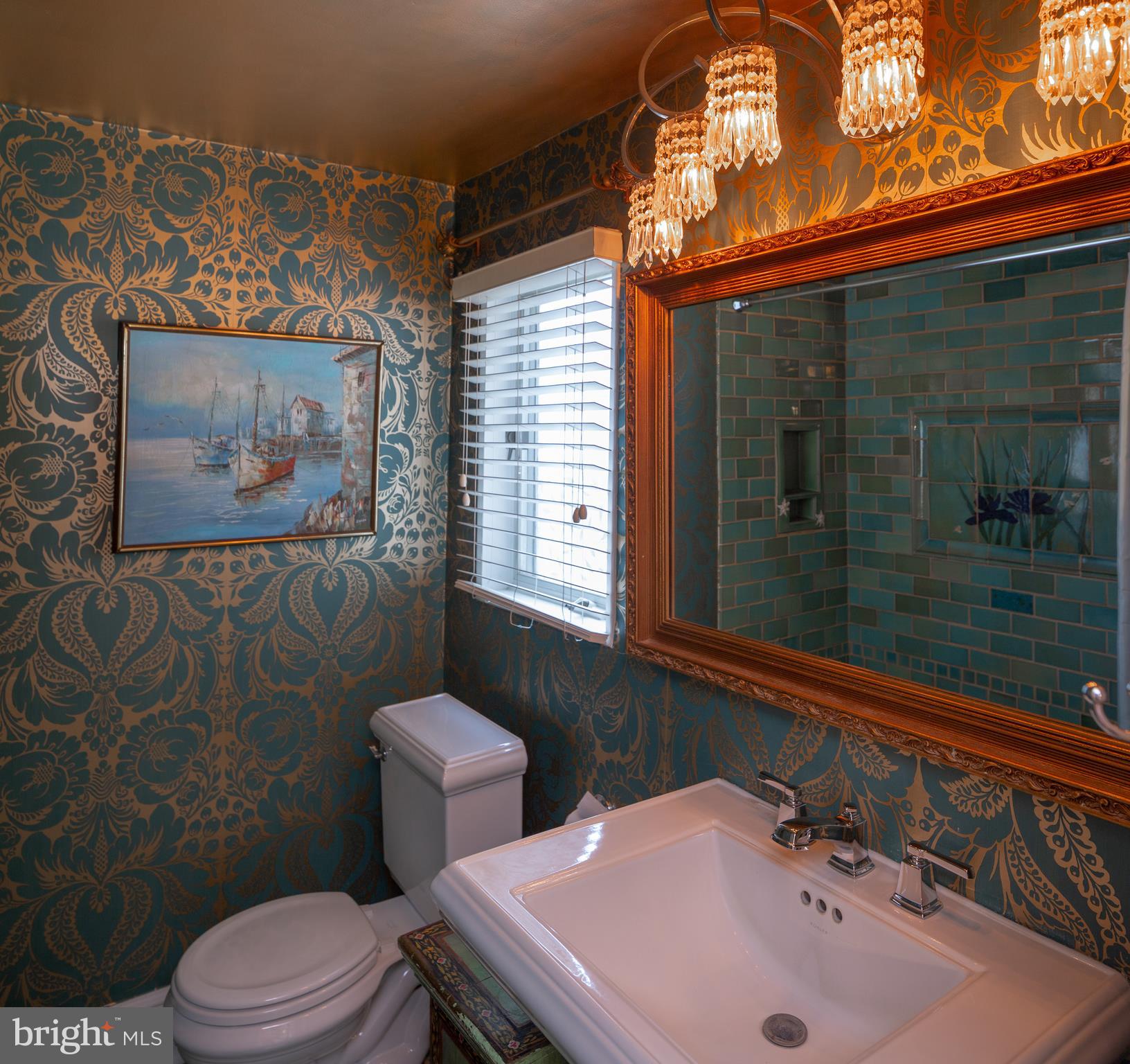 94 Old York Road New Hope, PA 18938 - Photo 11 of 34 Powder Room