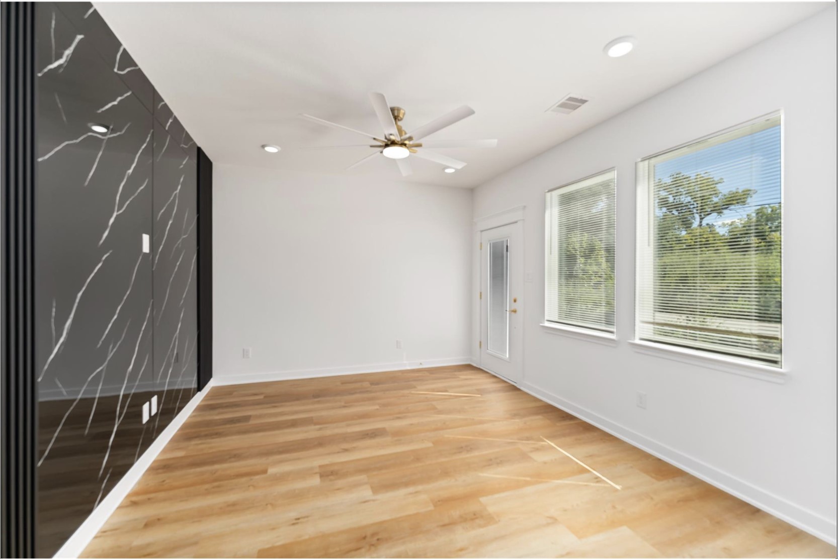 7809 Queen Street, Unit B Houston, TX 77028 - Photo 8 of 23
