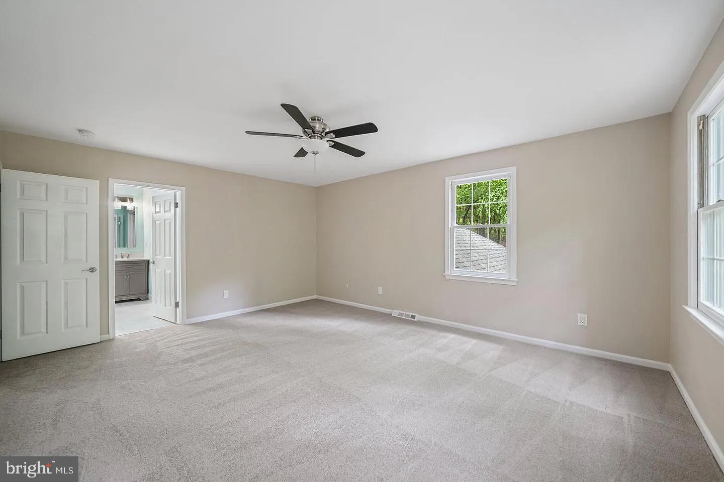 11 Oak Lane Malvern, PA 19355 - Photo 20 of 34 an empty room with windows and closet
