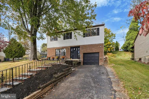 $455,000 | 334 Francis Drive, Havertown, PA 19083