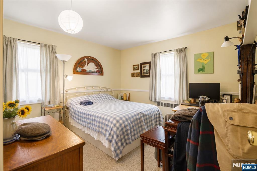 804 Saddle River Road Saddle Brook, NJ 07663 - Photo 13 of 37