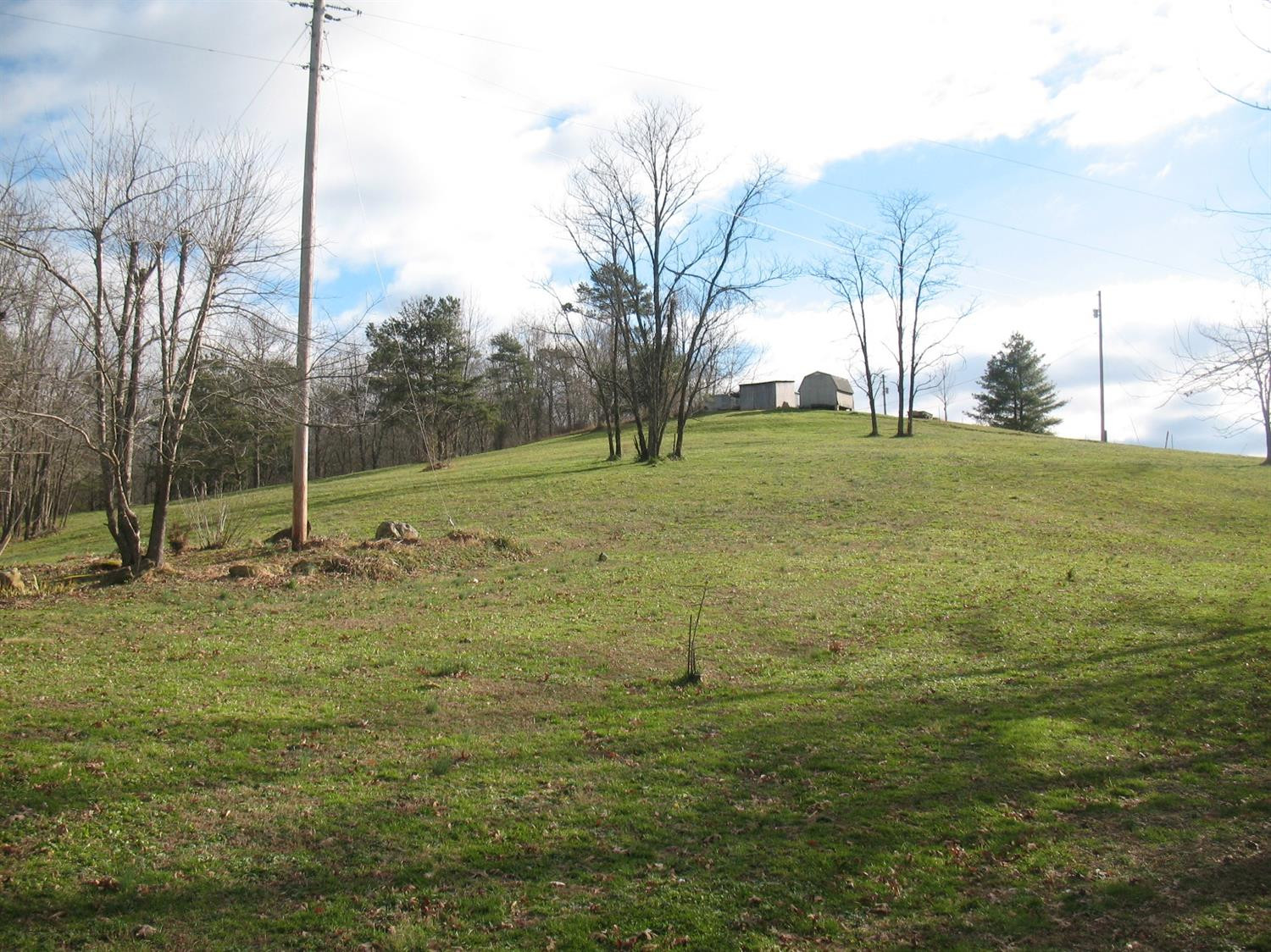 2102 Marydale Road Manchester, KY 40962 - Photo 9 of 37 Listing Photo