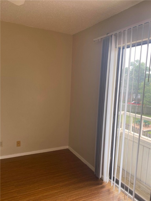 3115 Helms Street, Unit 209 Austin, TX 78705 - Photo 20 of 33