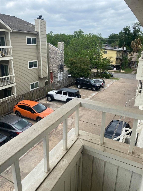 3115 Helms Street, Unit 209 Austin, TX 78705 - Photo 23 of 33