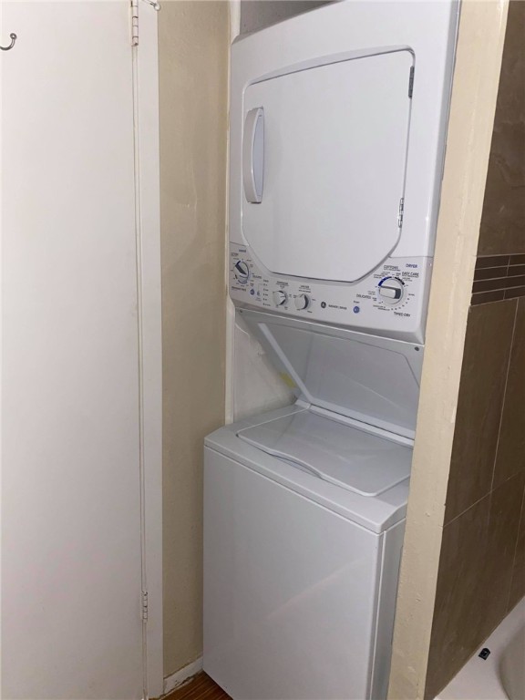 3115 Helms Street, Unit 209 Austin, TX 78705 - Photo 33 of 33 a close up view of a washer and dryer